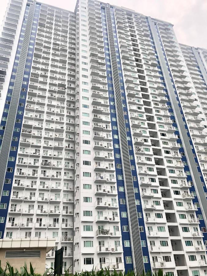 Myrvin At Grass Residences, Qc Manila Dış mekan fotoğraf