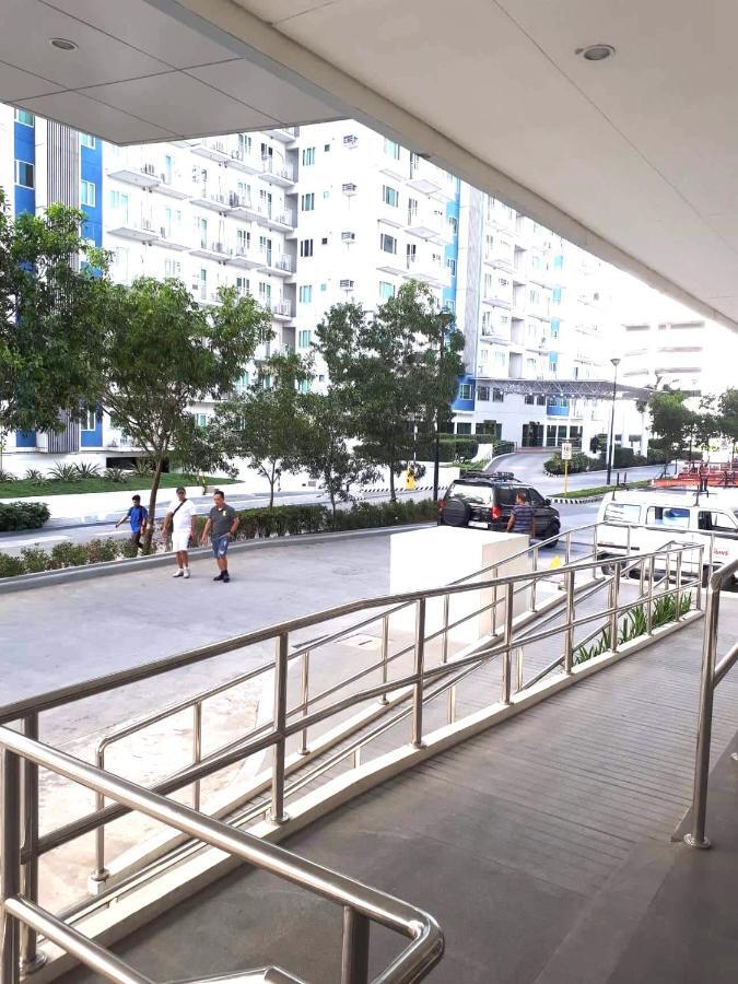 Myrvin At Grass Residences, Qc Manila Dış mekan fotoğraf